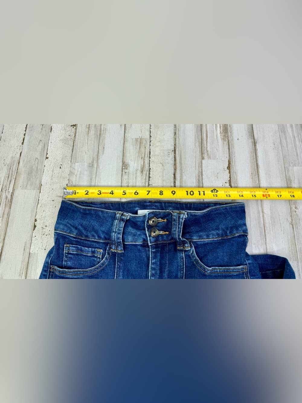 Mica Jeans Women's 29 (28x24) Dark Wash Blue Wide Leg Capri Stretch - Picture 6 of 11